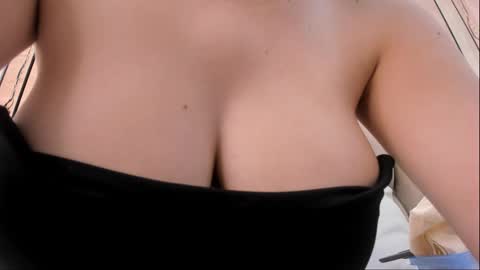  DOROTHY online show from 27, 2, 2026