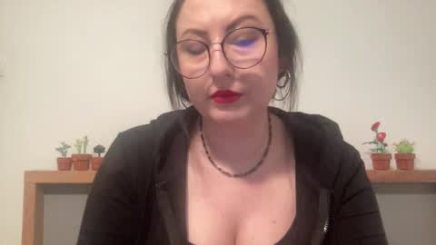 Snapshot of dorothydolly chatting on 9, 2, 2026 Dorothy online show from 9, 2, 2026