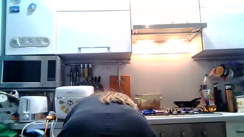 Dorrie Ann online show from 12, 1, 2025