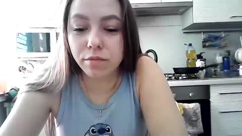 Dorrie Ann online show from 28, 2, 2025