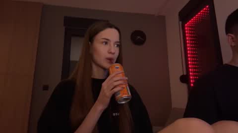 Alice and Mark online show from 17, 11, 2025