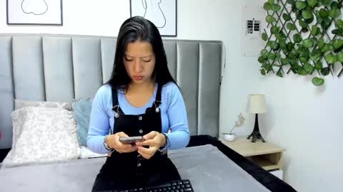 Vall  Lufan  online show from 25, 2, 2026