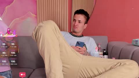 Snapshot of doublepleasure69_ chatting on 17, 9, 2025 doublepleasure69_ online show from 17, 9, 2025