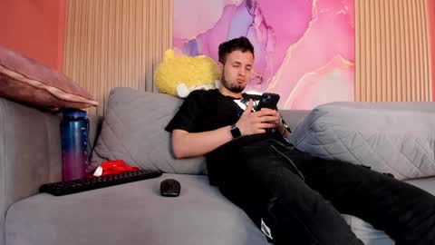 Snapshot of doublepleasure69_ chatting on 25, 10, 2025 doublepleasure69_ online show from 25, 10, 2025