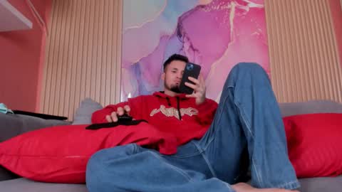 Snapshot of doublepleasure69_ chatting on 22, 11, 2025 doublepleasure69_ online show from 22, 11, 2025