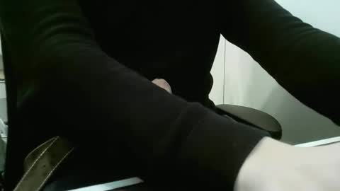 doudoudou online show from 24, 11, 2025