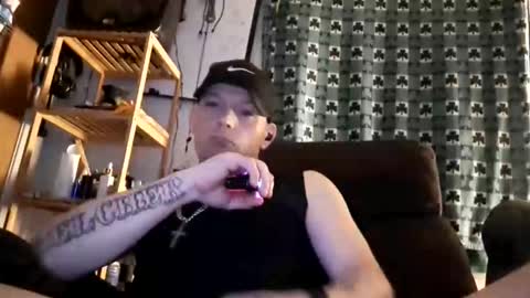 dougiebisme online show from 9, 4, 2026