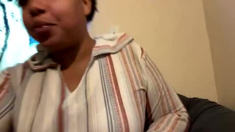 dove_love22 online show from 3, 11, 2025