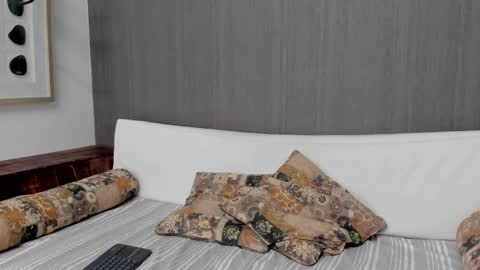 Snapshot of dracaryss_ chatting on 13, 12, 2024 Lissa Or DRACARYSS your dragon Queen online show from 13, 12, 2024