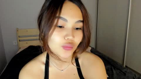 Airi online show from 12, 12, 2024