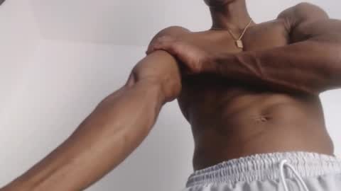 Drake 23 online show from 28, 11, 2025