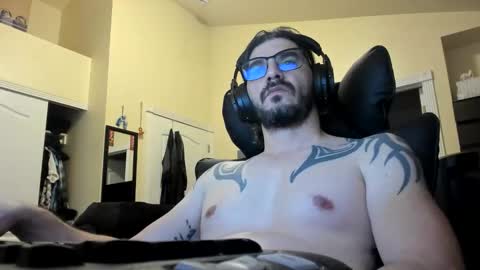 drakkar_82 online show from 4, 12, 2025