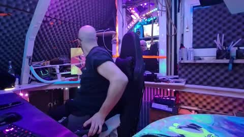 drawingcock online show from 17, 12, 2025