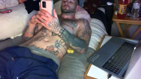 Snapshot of dreaded_folks chatting on 9, 9, 2025 dreaded_folks online show from 9, 9, 2025