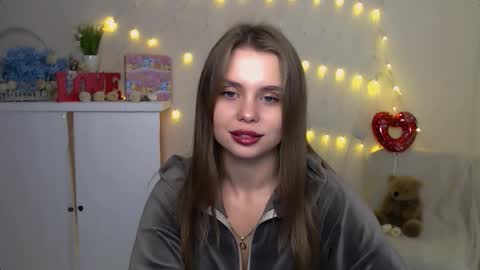 Mari online show from 6, 10, 2025