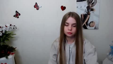 Mari online show from 4, 6, 2026