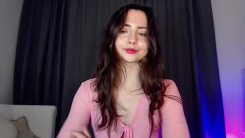 Nicole online show from 8, 2, 2025