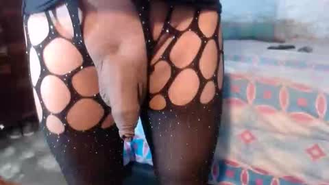 Snapshot of dream_real chatting on 17, 9, 2025 dreamreal online show from 17, 9, 2025