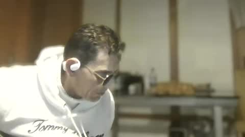 Snapshot of dreambob chatting on 2, 11, 2025 Dreambob online show from 2, 11, 2025