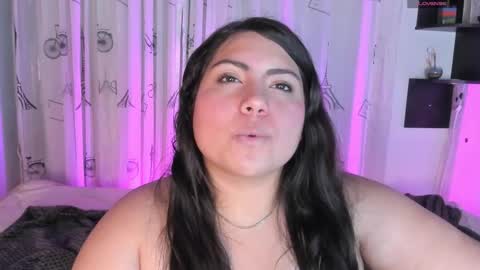 Cami Daza online show from 3, 2, 2026