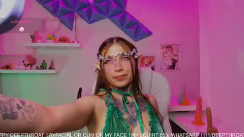 Snapshot of dreamleah_ chatting on 21, 9, 2025 dreamleah_ online show from 21, 9, 2025