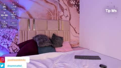 Dream Matell online show from 25, 10, 2025