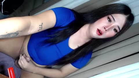 Snapshot of dreammegan chatting on 14, 12, 2024 Stacy DONT FORGET TO FOLLOW ME AND THUMBS UP my wife samgrg2 online show from 14, 12, 2024