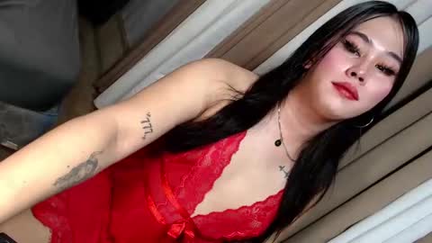 Snapshot of dreammegan chatting on 7, 1, 2025 Stacy DONT FORGET TO FOLLOW ME AND THUMBS UP my wife samgrg2 online show from 7, 1, 2025