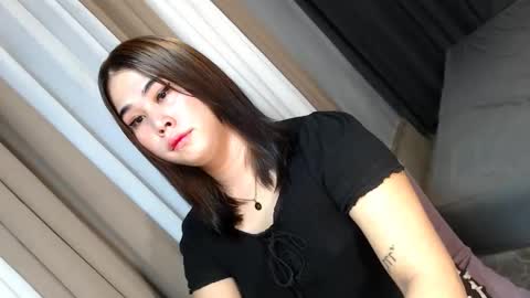 Snapshot of dreammegan chatting on 21, 1, 2025 Stacy DONT FORGET TO FOLLOW ME AND THUMBS UP my wife samgrg2 online show from 21, 1, 2025