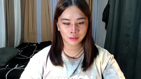 Snapshot of dreammegan chatting on 10, 3, 2025 Stacy DONT FORGET TO FOLLOW ME AND THUMBS UP my wife samgrg2 online show from 10, 3, 2025