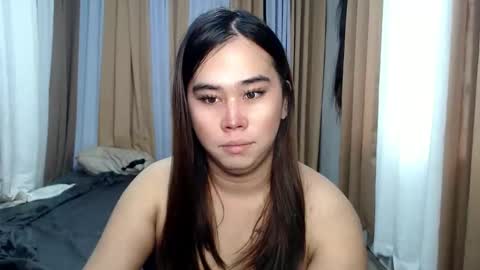 Snapshot of dreammegan chatting on 30, 9, 2025 Stacy DONT FORGET TO FOLLOW ME AND THUMBS UP my wife samgrg2 online show from 30, 9, 2025