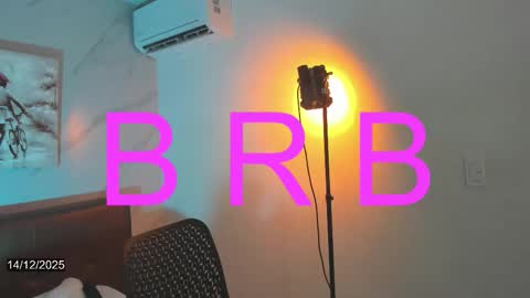 dreams_chloe online show from 14, 12, 2025