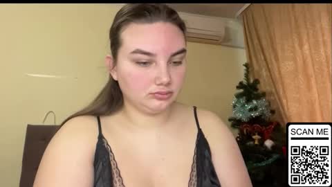 Snapshot of dreamyblushfairy chatting on 15, 1, 2026 Mila online show from 15, 1, 2026