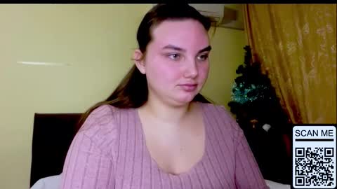 Snapshot of dreamyblushfairy chatting on 9, 2, 2026 Mila online show from 9, 2, 2026