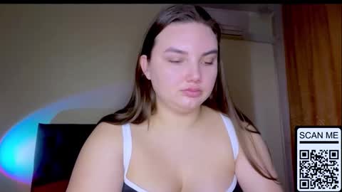 Snapshot of dreamyblushfairy chatting on 18, 2, 2026 Mila online show from 18, 2, 2026