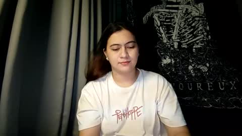 Snapshot of dreamycreamyst chatting on 4, 1, 2025 dreamycreamyst online show from 4, 1, 2025