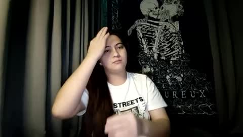 Snapshot of dreamycreamyst chatting on 7, 1, 2025 dreamycreamyst online show from 7, 1, 2025