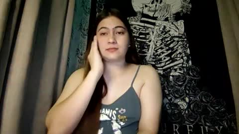 Snapshot of dreamycreamyst chatting on 19, 2, 2025 dreamycreamyst online show from 19, 2, 2025