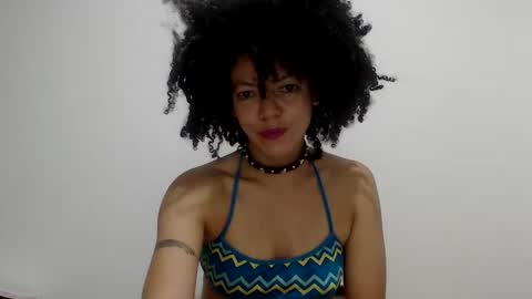 Snapshot of dreamylatina chatting on 7, 2, 2025 DreamyLatina online show from 7, 2, 2025