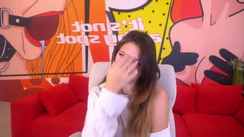 Lina online show from 6, 1, 2025