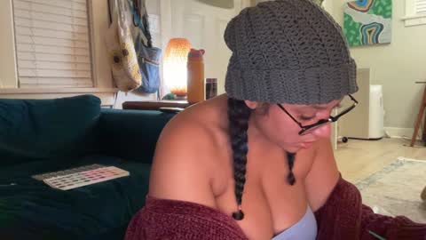 RIRI OR DREAMY online show from 26, 1, 2025