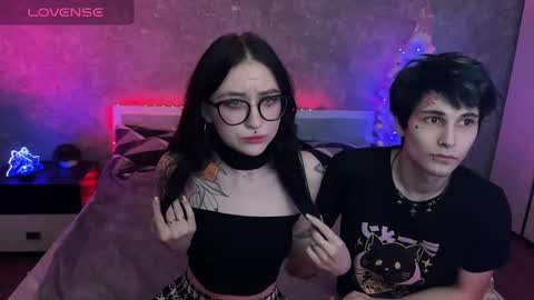 Snapshot of drillhouse_ chatting on 17, 12, 2024 Tara Sonny online show from 17, 12, 2024