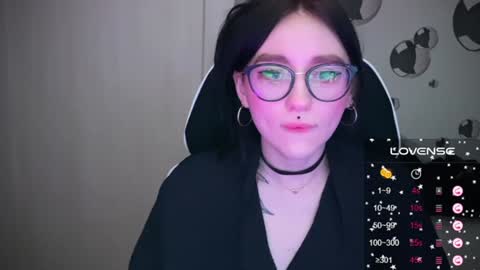 Snapshot of drillhouse_ chatting on 10, 1, 2025 Tara Sonny online show from 10, 1, 2025