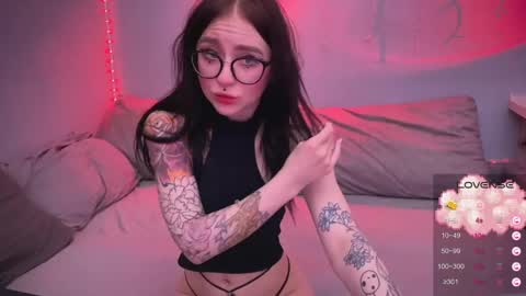 Snapshot of drillhouse_ chatting on 17, 2, 2025 Tara Sonny online show from 17, 2, 2025