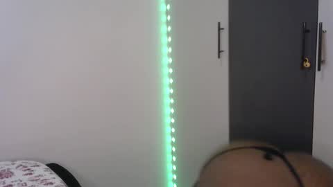 Snapshot of drip_queenxx chatting on 8, 9, 2025 drip_queenxx online show from 8, 9, 2025