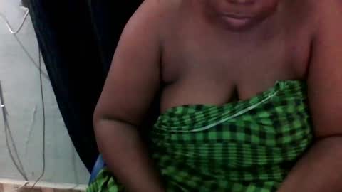 Snapshot of drippussy1 chatting on 1, 2, 2026 Ebonypussy1 online show from 1, 2, 2026