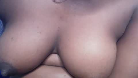 Snapshot of drippussy1 chatting on 12, 2, 2026 Ebonypussy1 online show from 12, 2, 2026