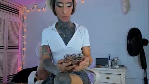 drippyorlove online show from 11, 5, 2026