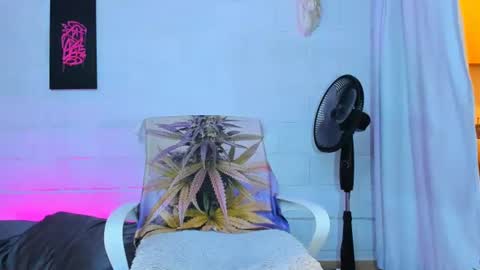 Snapshot of drippyorlove chatting on 14, 7, 2026 drippyorlove online show from 14, 7, 2026