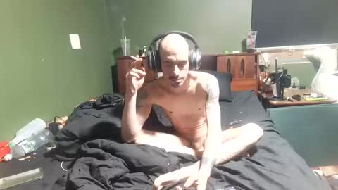 Snapshot of drkstar82 chatting on 1, 3, 2026 Dark Star online show from 1, 3, 2026